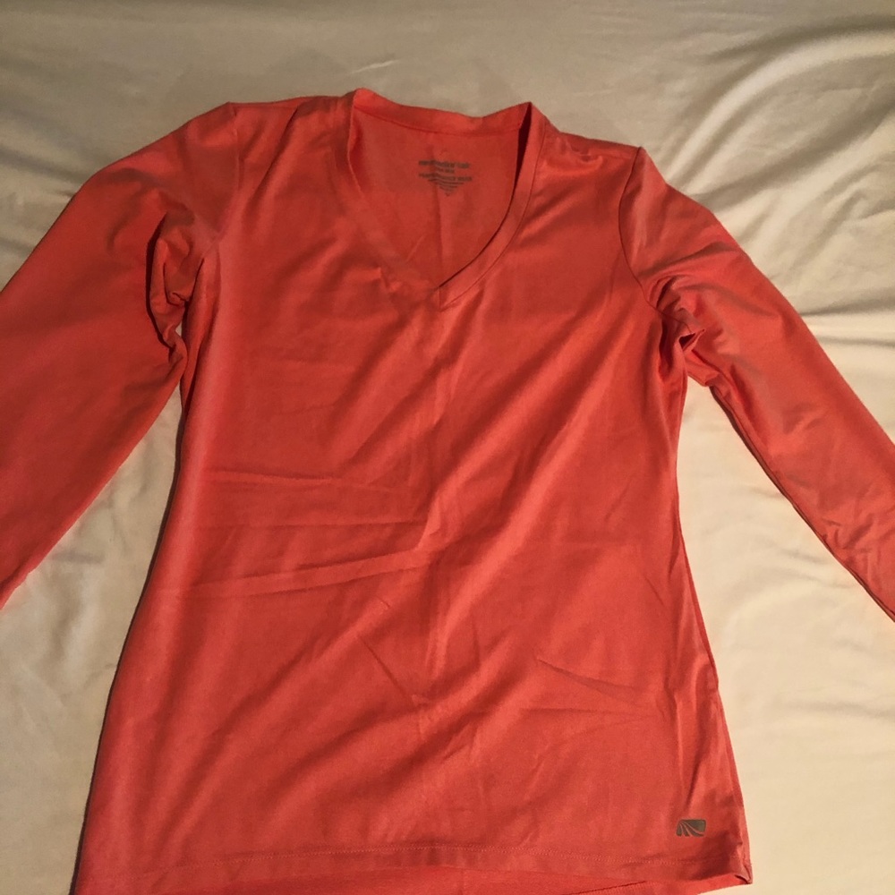 Athletic top